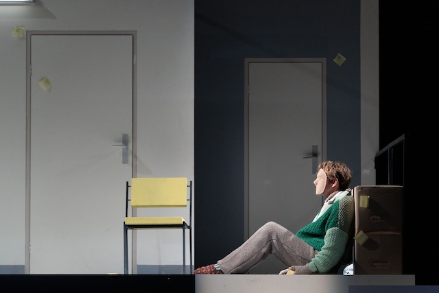 Kopf in den Wolken - Claudia Meyer - Staatstheater Cottbus - Bild
